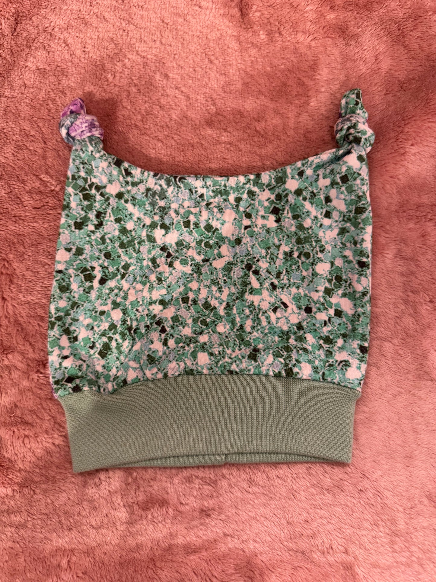 Newborn Mütze mit Bündchen